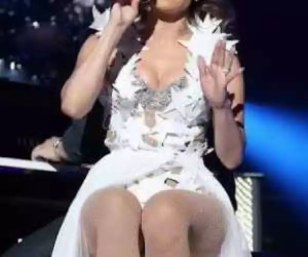 Photos: Jennifer Lopez Puts On Raunchy Performance At Miami Concert